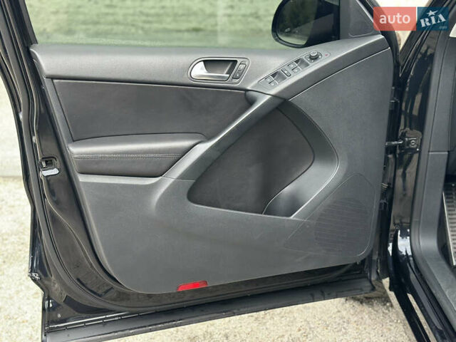 Черный Фольксваген Тигуан, объемом двигателя 1.98 л и пробегом 85 тыс. км за 15999 $, фото 7 на Automoto.ua