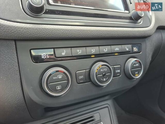 Чорний Фольксваген Тігуан, об'ємом двигуна 1.98 л та пробігом 117 тис. км за 17890 $, фото 35 на Automoto.ua