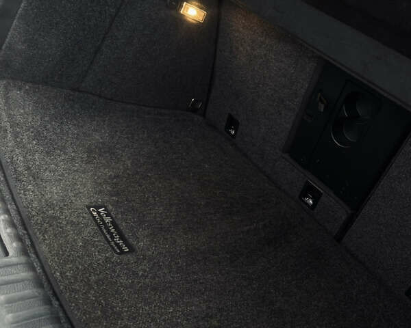 Чорний Фольксваген Тігуан, об'ємом двигуна 1.98 л та пробігом 210 тис. км за 11400 $, фото 17 на Automoto.ua