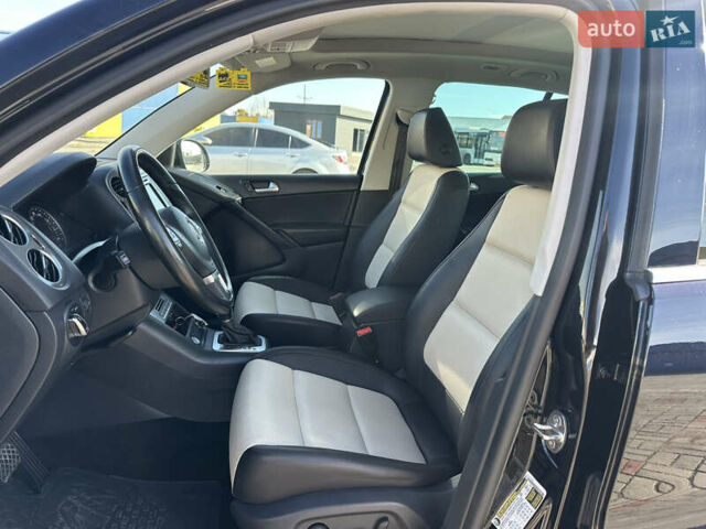 Черный Фольксваген Тигуан, объемом двигателя 2 л и пробегом 100 тыс. км за 13950 $, фото 15 на Automoto.ua