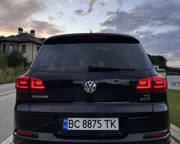 Чорний Фольксваген Тігуан, об'ємом двигуна 2 л та пробігом 117 тис. км за 15800 $, фото 12 на Automoto.ua