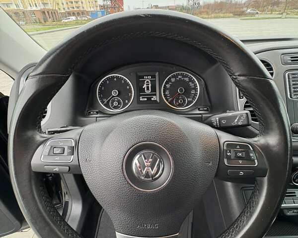 Черный Фольксваген Тигуан, объемом двигателя 2 л и пробегом 95 тыс. км за 14499 $, фото 38 на Automoto.ua