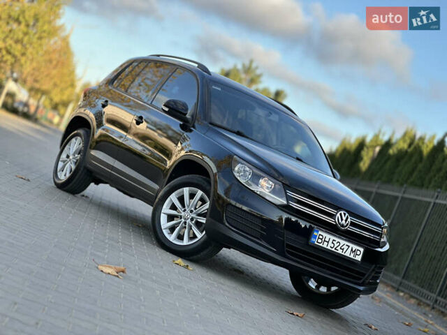 Черный Фольксваген Тигуан, объемом двигателя 2 л и пробегом 100 тыс. км за 14200 $, фото 12 на Automoto.ua