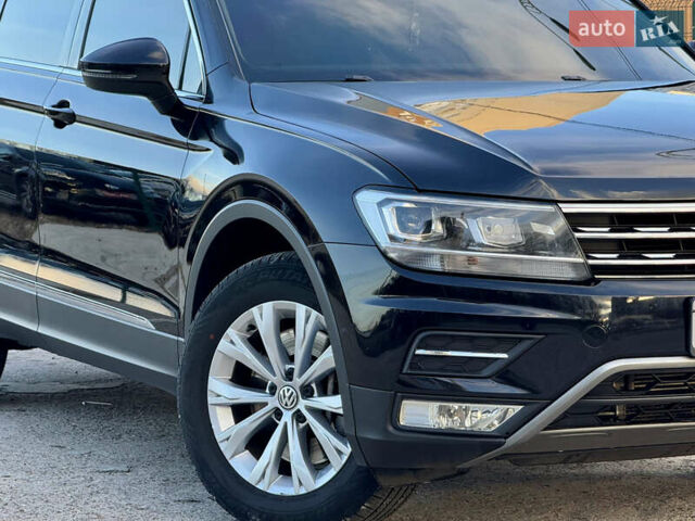 Черный Фольксваген Тигуан, объемом двигателя 1.98 л и пробегом 81 тыс. км за 21500 $, фото 64 на Automoto.ua