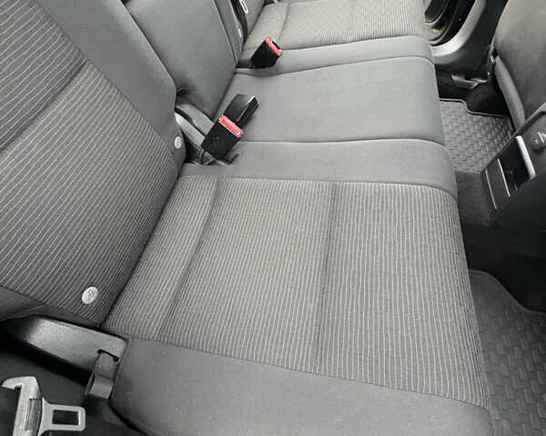 Черный Фольксваген Тигуан, объемом двигателя 2 л и пробегом 95 тыс. км за 14499 $, фото 27 на Automoto.ua