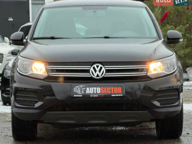 Черный Фольксваген Тигуан, объемом двигателя 1.97 л и пробегом 217 тыс. км за 13200 $, фото 3 на Automoto.ua