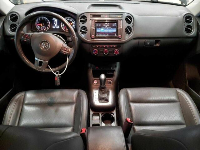 Чорний Фольксваген Тігуан, об'ємом двигуна 0 л та пробігом 82 тис. км за 1800 $, фото 7 на Automoto.ua