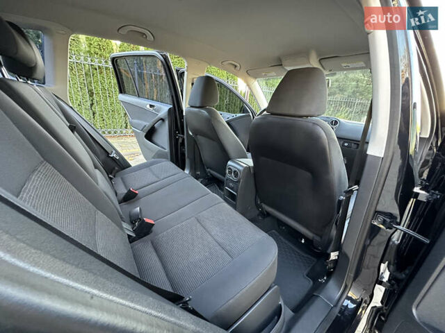 Черный Фольксваген Тигуан, объемом двигателя 2 л и пробегом 100 тыс. км за 14200 $, фото 38 на Automoto.ua