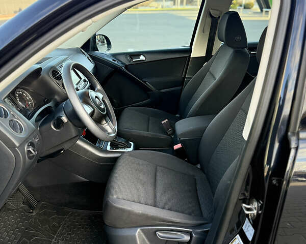 Черный Фольксваген Тигуан, объемом двигателя 1.98 л и пробегом 120 тыс. км за 11999 $, фото 16 на Automoto.ua