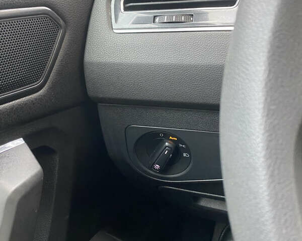 Черный Фольксваген Тигуан, объемом двигателя 1.98 л и пробегом 199 тыс. км за 15850 $, фото 13 на Automoto.ua