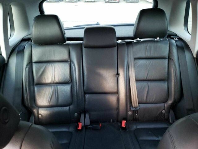 Черный Фольксваген Тигуан, объемом двигателя 2 л и пробегом 118 тыс. км за 2500 $, фото 9 на Automoto.ua