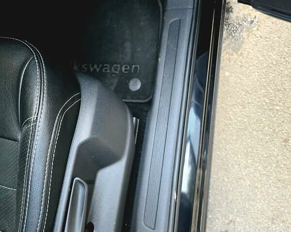 Черный Фольксваген Тигуан, объемом двигателя 1.98 л и пробегом 130 тыс. км за 24499 $, фото 27 на Automoto.ua