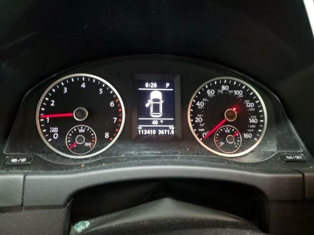 Чорний Фольксваген Тігуан, об'ємом двигуна 2 л та пробігом 182 тис. км за 8900 $, фото 8 на Automoto.ua