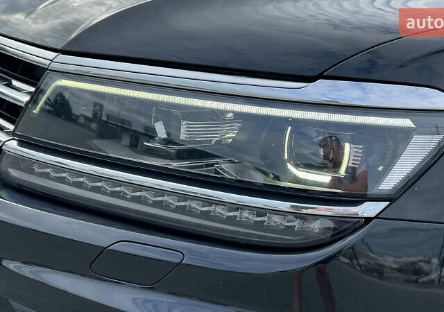 Черный Фольксваген Тигуан, объемом двигателя 1.97 л и пробегом 250 тыс. км за 23500 $, фото 4 на Automoto.ua