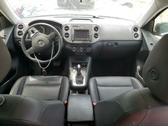 Черный Фольксваген Тигуан, объемом двигателя 2 л и пробегом 148 тыс. км за 9800 $, фото 7 на Automoto.ua