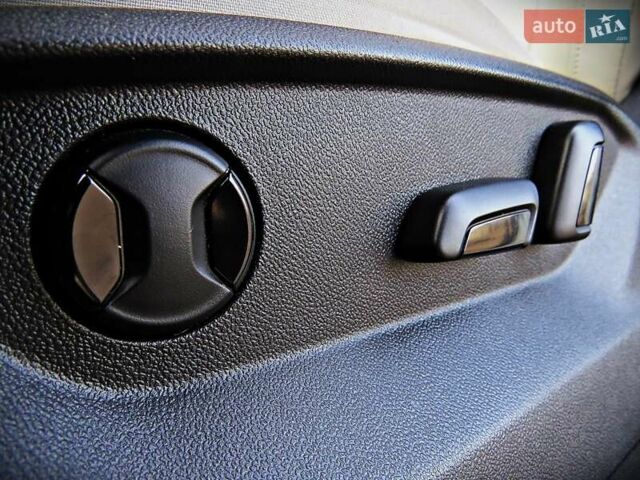 Черный Фольксваген Тигуан, объемом двигателя 1.98 л и пробегом 155 тыс. км за 18800 $, фото 8 на Automoto.ua