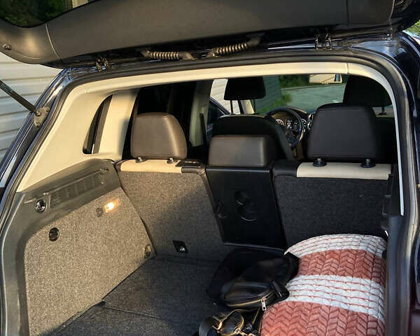 Черный Фольксваген Тигуан, объемом двигателя 1.98 л и пробегом 145 тыс. км за 12300 $, фото 13 на Automoto.ua