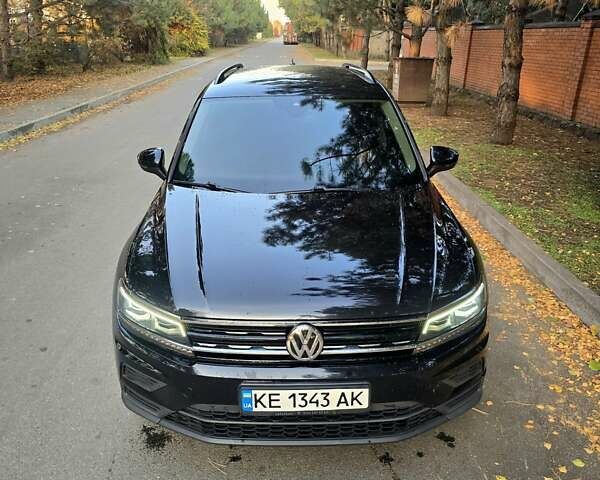 Черный Фольксваген Тигуан, объемом двигателя 1.98 л и пробегом 130 тыс. км за 24499 $, фото 5 на Automoto.ua