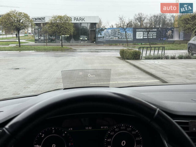 Черный Фольксваген Тигуан, объемом двигателя 2 л и пробегом 209 тыс. км за 23800 $, фото 20 на Automoto.ua