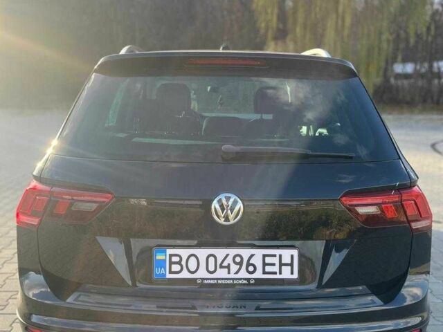 Черный Фольксваген Тигуан, объемом двигателя 2 л и пробегом 300 тыс. км за 17000 $, фото 15 на Automoto.ua