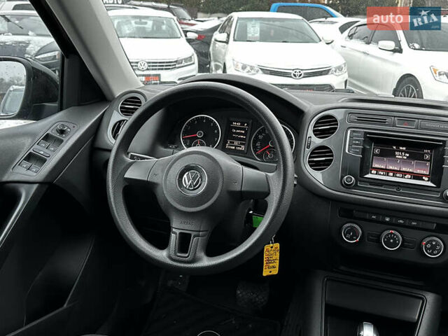Черный Фольксваген Тигуан, объемом двигателя 1.97 л и пробегом 217 тыс. км за 13200 $, фото 24 на Automoto.ua