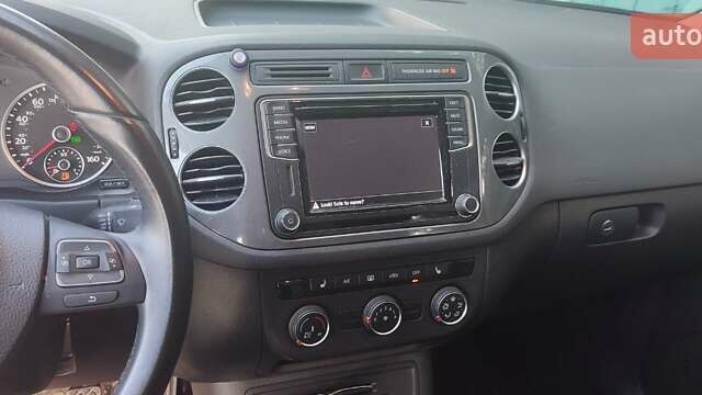 Черный Фольксваген Тигуан, объемом двигателя 1.98 л и пробегом 66 тыс. км за 16500 $, фото 6 на Automoto.ua