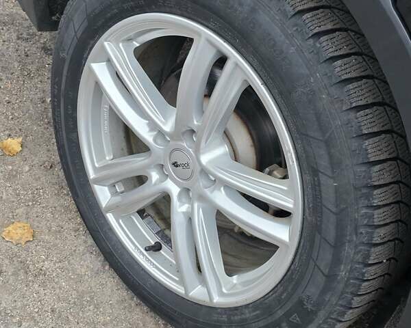 Черный Фольксваген Тигуан, объемом двигателя 1.98 л и пробегом 94 тыс. км за 19999 $, фото 18 на Automoto.ua