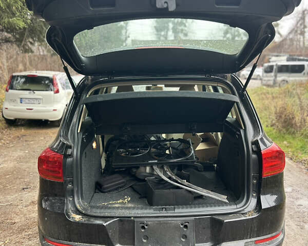 Черный Фольксваген Тигуан, объемом двигателя 1.98 л и пробегом 198 тыс. км за 8800 $, фото 5 на Automoto.ua