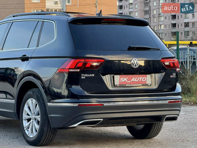 Черный Фольксваген Тигуан, объемом двигателя 1.98 л и пробегом 81 тыс. км за 21500 $, фото 78 на Automoto.ua