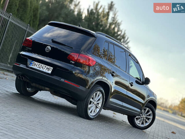Черный Фольксваген Тигуан, объемом двигателя 2 л и пробегом 100 тыс. км за 14200 $, фото 9 на Automoto.ua