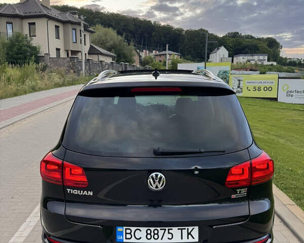 Чорний Фольксваген Тігуан, об'ємом двигуна 2 л та пробігом 117 тис. км за 15800 $, фото 4 на Automoto.ua