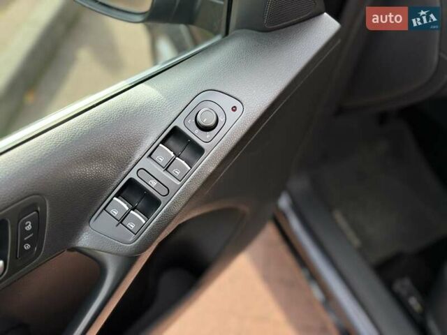 Черный Фольксваген Тигуан, объемом двигателя 1.98 л и пробегом 122 тыс. км за 14900 $, фото 36 на Automoto.ua