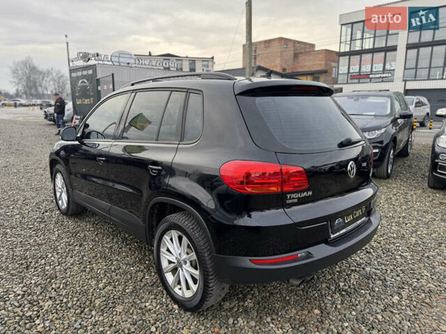 Черный Фольксваген Тигуан, объемом двигателя 2 л и пробегом 140 тыс. км за 13700 $, фото 8 на Automoto.ua