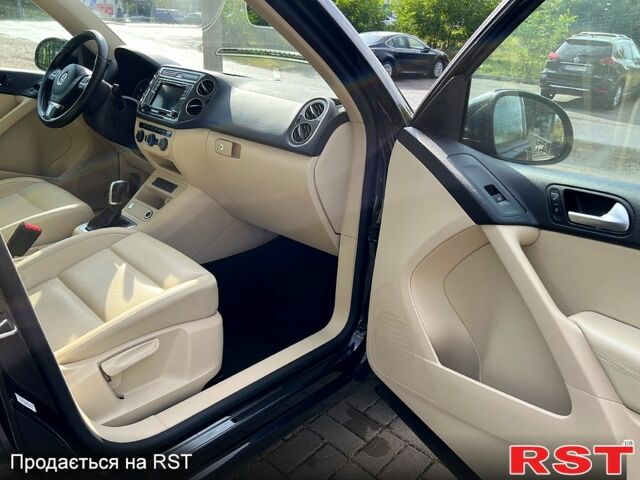 Черный Фольксваген Тигуан, объемом двигателя 2 л и пробегом 182 тыс. км за 11999 $, фото 5 на Automoto.ua