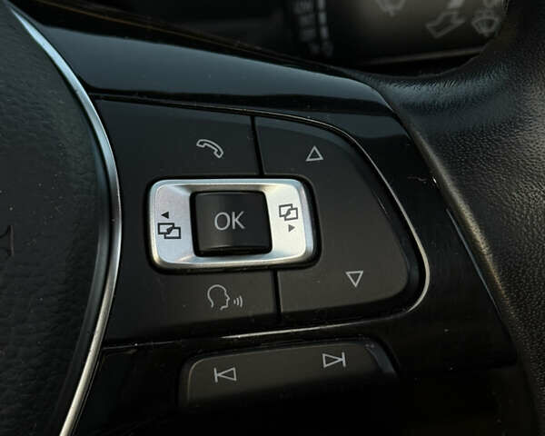 Черный Фольксваген Тигуан, объемом двигателя 1.98 л и пробегом 145 тыс. км за 19200 $, фото 22 на Automoto.ua