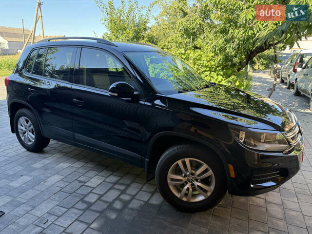 Черный Фольксваген Тигуан, объемом двигателя 1.98 л и пробегом 161 тыс. км за 14300 $, фото 4 на Automoto.ua