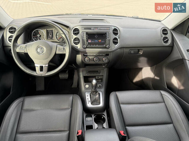 Черный Фольксваген Тигуан, объемом двигателя 2 л и пробегом 104 тыс. км за 14900 $, фото 8 на Automoto.ua