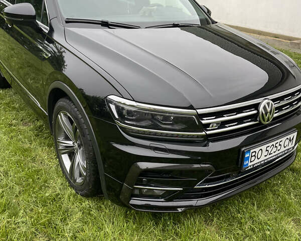 Черный Фольксваген Тигуан, объемом двигателя 1.98 л и пробегом 215 тыс. км за 26855 $, фото 22 на Automoto.ua