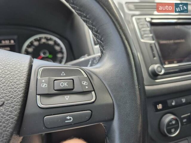 Чорний Фольксваген Тігуан, об'ємом двигуна 1.98 л та пробігом 117 тис. км за 17890 $, фото 32 на Automoto.ua