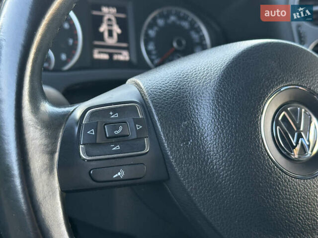 Черный Фольксваген Тигуан, объемом двигателя 2 л и пробегом 100 тыс. км за 14200 $, фото 56 на Automoto.ua