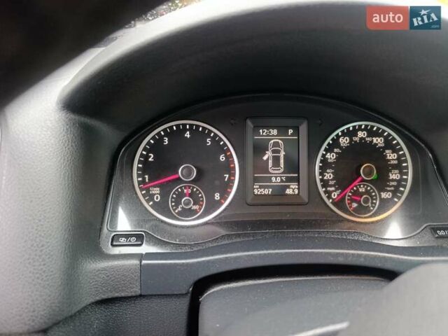 Черный Фольксваген Тигуан, объемом двигателя 2 л и пробегом 92 тыс. км за 14500 $, фото 7 на Automoto.ua