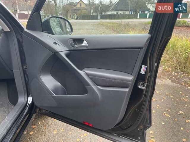 Черный Фольксваген Тигуан, объемом двигателя 1.98 л и пробегом 109 тыс. км за 12900 $, фото 9 на Automoto.ua