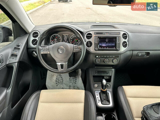Черный Фольксваген Тигуан, объемом двигателя 2 л и пробегом 175 тыс. км за 12333 $, фото 59 на Automoto.ua