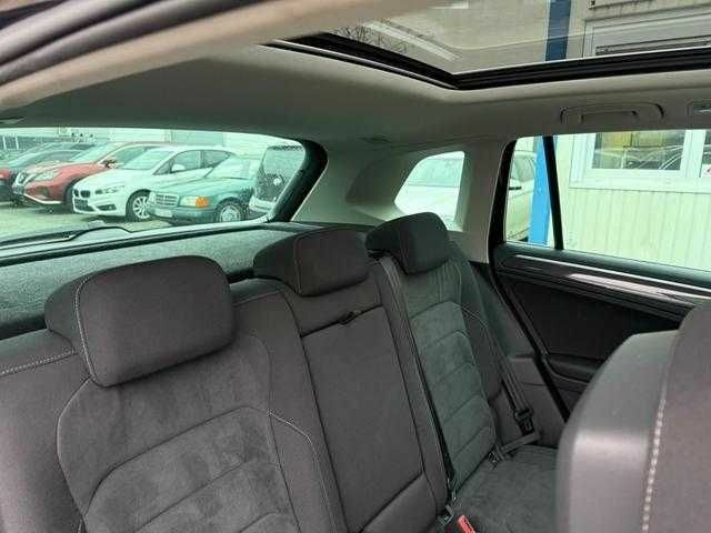 Черный Фольксваген Тигуан, объемом двигателя 2 л и пробегом 102 тыс. км за 12100 $, фото 8 на Automoto.ua