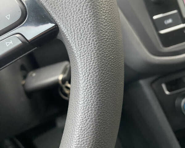 Черный Фольксваген Тигуан, объемом двигателя 1.98 л и пробегом 199 тыс. км за 15850 $, фото 8 на Automoto.ua