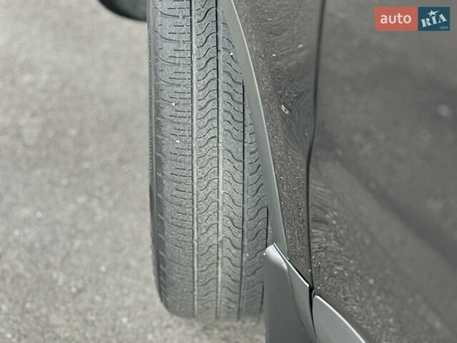 Черный Фольксваген Тигуан, объемом двигателя 2 л и пробегом 175 тыс. км за 12333 $, фото 16 на Automoto.ua