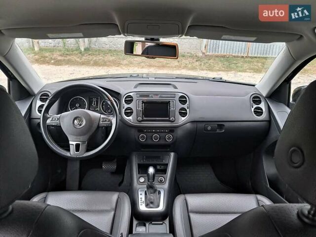 Чорний Фольксваген Тігуан, об'ємом двигуна 1.98 л та пробігом 143 тис. км за 12999 $, фото 14 на Automoto.ua