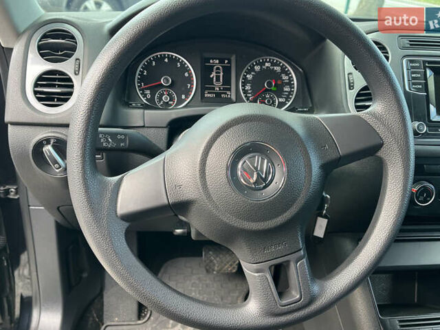 Черный Фольксваген Тигуан, объемом двигателя 1.98 л и пробегом 142 тыс. км за 12200 $, фото 12 на Automoto.ua