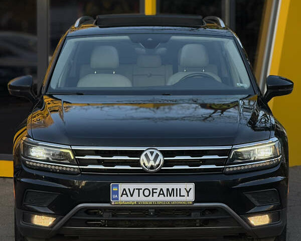 Черный Фольксваген Тигуан, объемом двигателя 1.98 л и пробегом 145 тыс. км за 19200 $, фото 1 на Automoto.ua