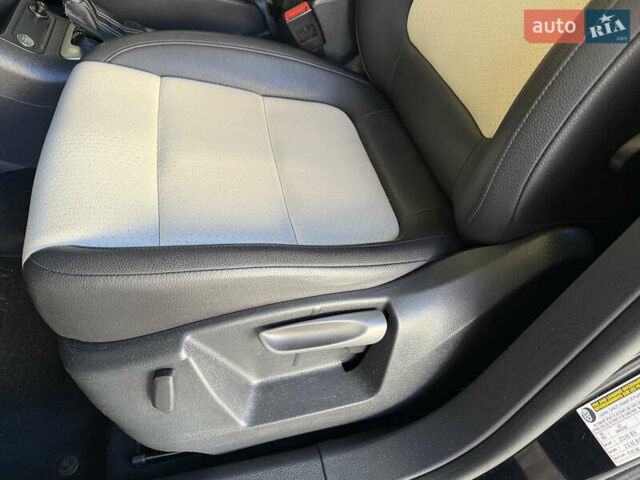 Черный Фольксваген Тигуан, объемом двигателя 1.98 л и пробегом 161 тыс. км за 14300 $, фото 16 на Automoto.ua